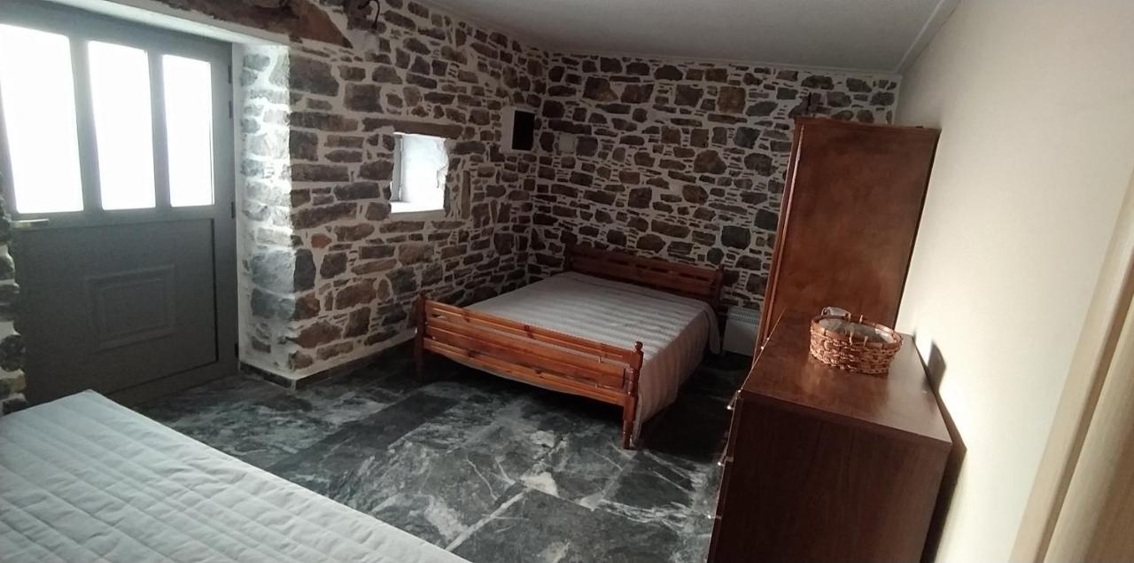 Traditional Stone House Vrisi Episkopi  Exterior photo